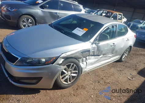 2013 Kia Optima Lx z USA, uszkodzony, nr VIN KNAGM4A79D5413336